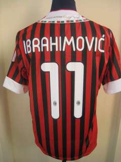 Maglia ibrahimovic + pantaloncino milan a Umbriatico    Annunci