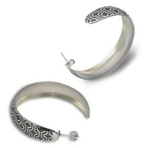 Ladies Stylish Stainless Steel Diamond Pattern Hoop Earrings Jewellery 