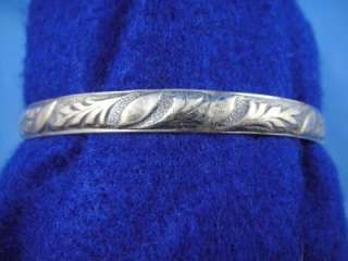 Vintage DANECRAFT STERLING Silver LEAF Pattern BANGLE Bracelet  