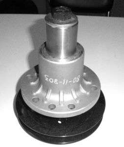 NEW EXMARK REPLACMENT 60 DECK SPINDLE, PART #103 1140  