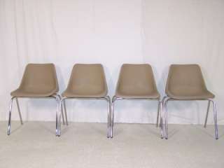 Vintage Retro early ROBIN DAY STACKING POLYPROP 1977 PLASTIC CHAIRS 