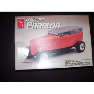  1932 Ford Phaeton Toys & Games