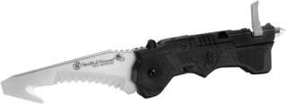Smith Wesson Emergency First Response Assisted Rescue Opening Knife 