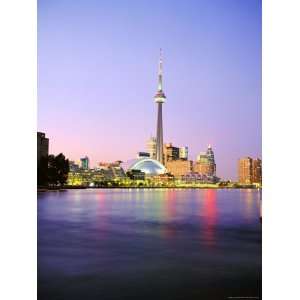  The Cn Tower Rises Above the City Skyline at Dusk, Toronto, Ontario 