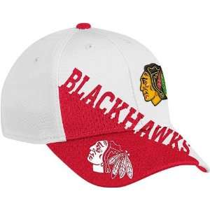 Chicago Blackhawks Reebok 2011 Game Day Center Ice Structured Flex Hat 