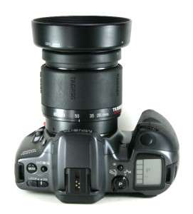 Minolta Maxxum 500si 35mm Film Camera & 28 80mm lens  