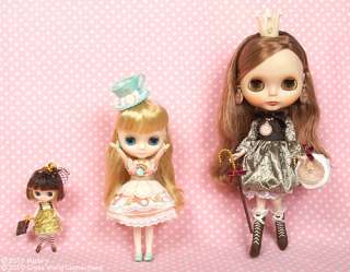 Middie Blythe Doll Macaron Q Tea Party CWC Exclusive  