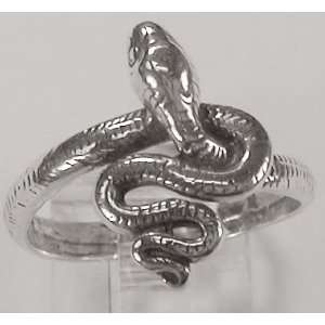  A Nicely Detailed Sterling Silver Snake Ring Jewelry