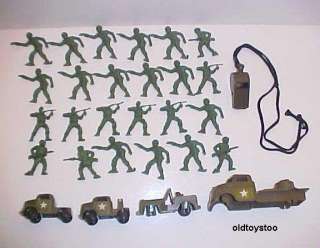 LOT OF TOY SOLDIERS & VEHICLES PLASTIC 1960  